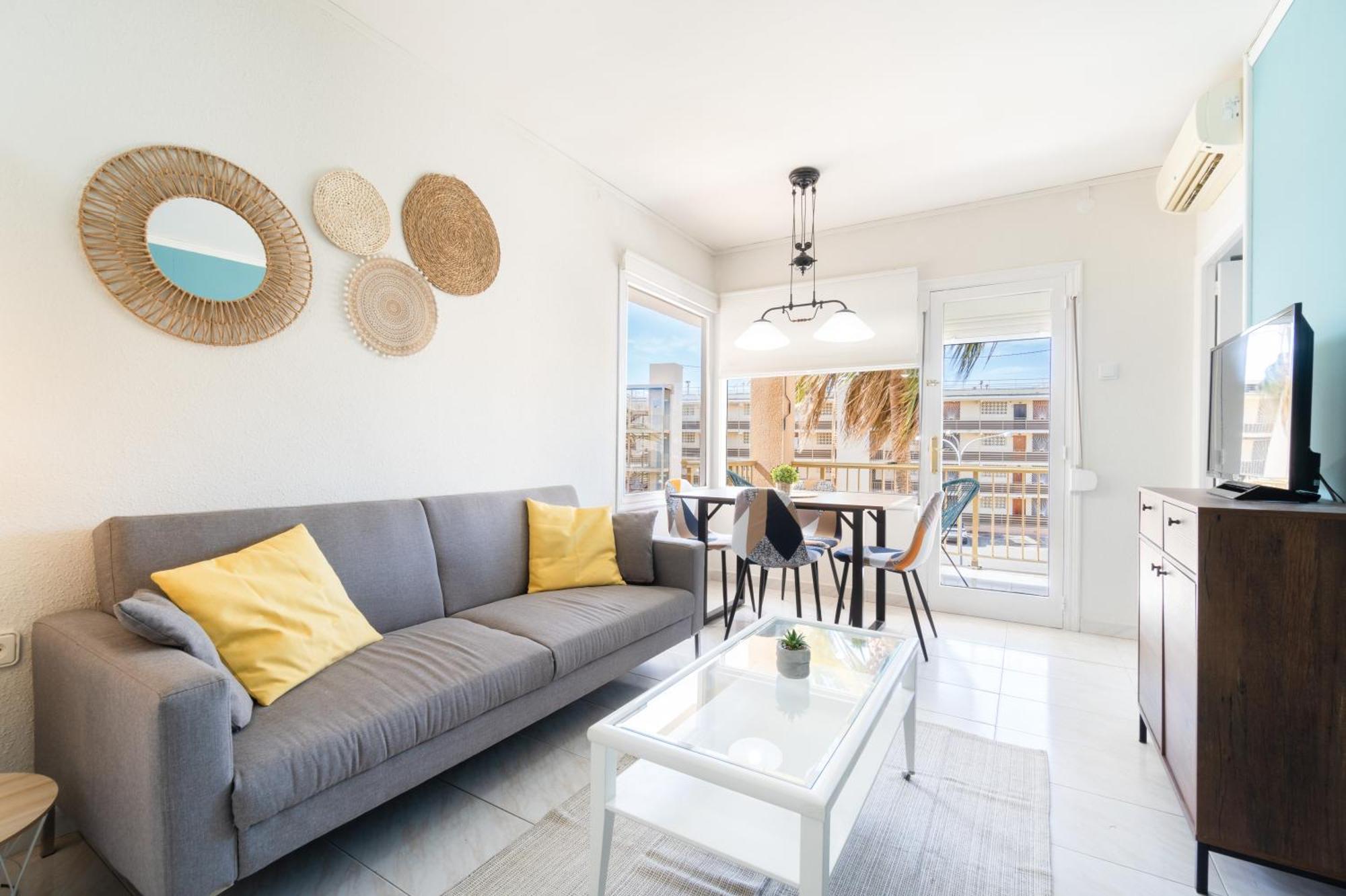 Coastal Paradise & Cozy Home With A 100M From The Beach! Cambrils Ngoại thất bức ảnh