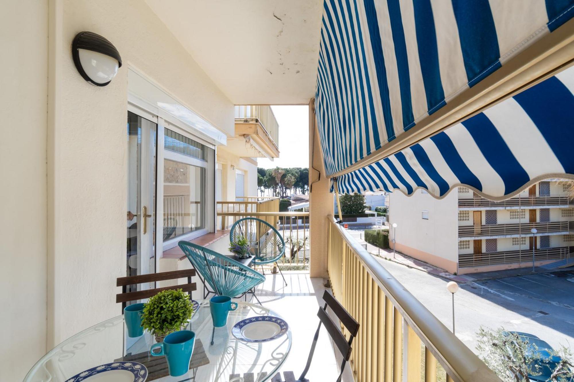 Coastal Paradise & Cozy Home With A 100M From The Beach! Cambrils Ngoại thất bức ảnh