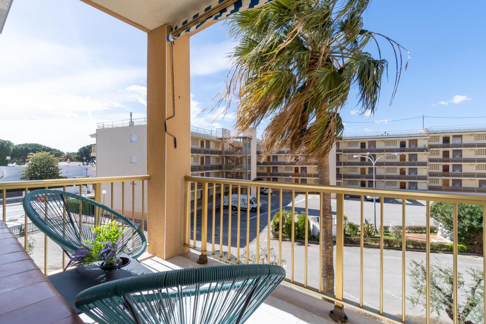Coastal Paradise & Cozy Home With A 100M From The Beach! Cambrils Ngoại thất bức ảnh